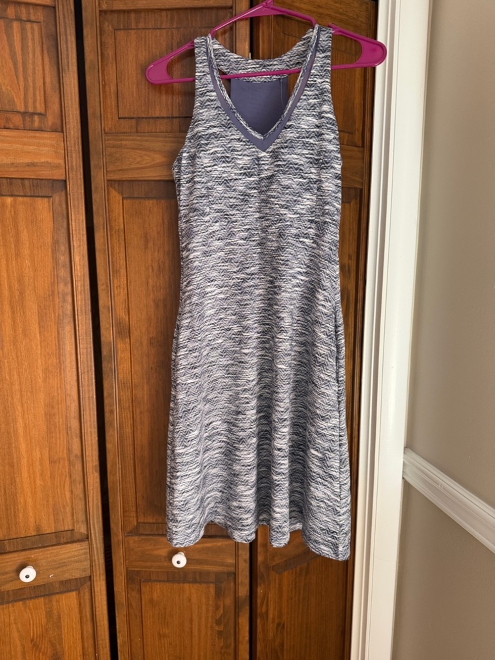 MPG Sleeveless V-Neck Midi Dress in Blue and Gray